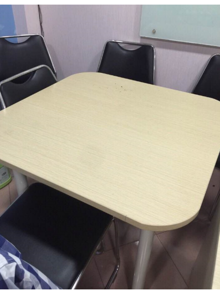 Thanh lý bàn làm việc nhóm 4 chỗ